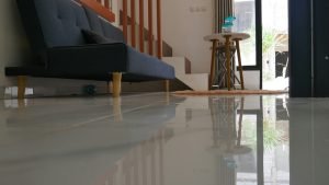 is laminate flooring waterproof